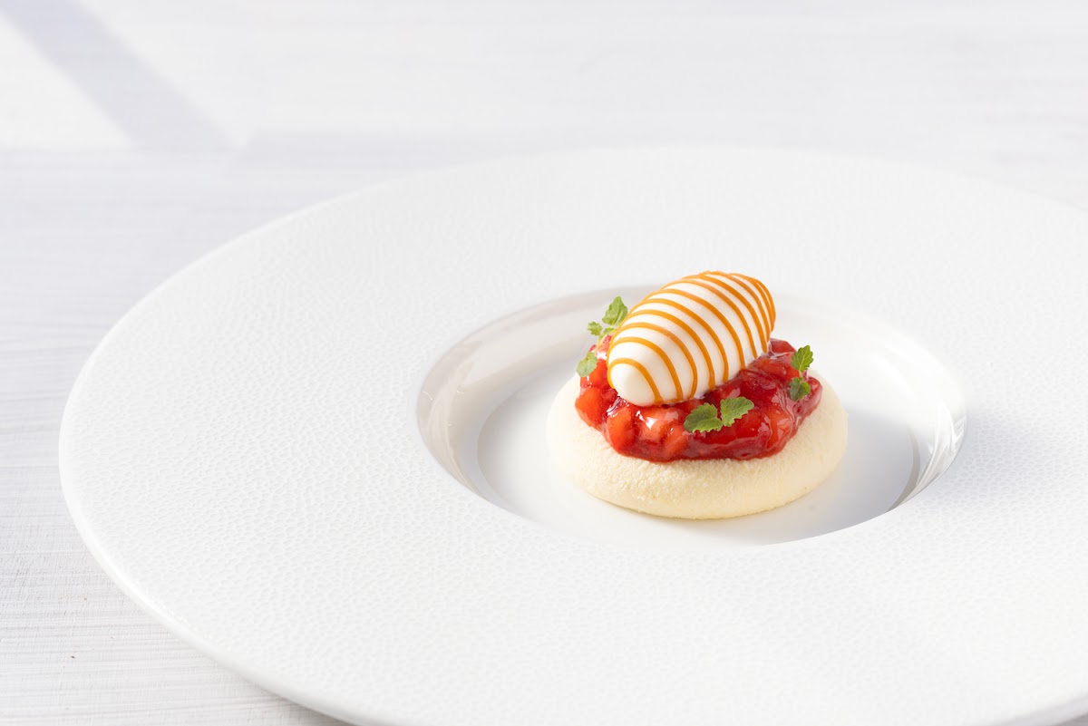 Gilpin Hotel & Lake House — interior and exterior view 5