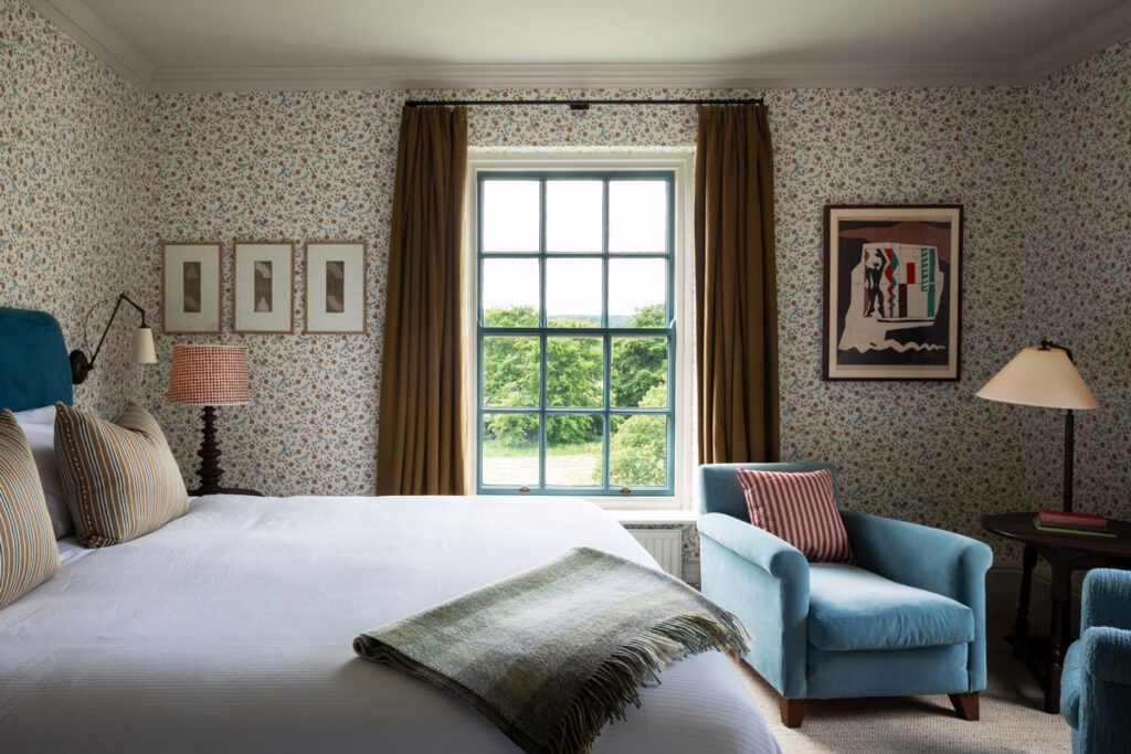 The Cavendish — interior and exterior view 8