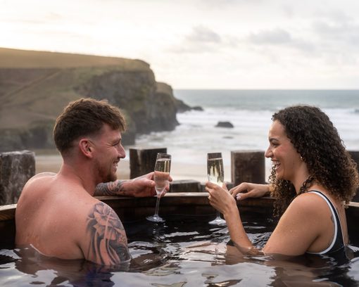 The Scarlet — interior and exterior view 13