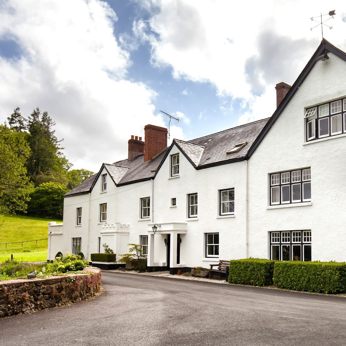 Ellesmera Mill — interior and exterior view 4