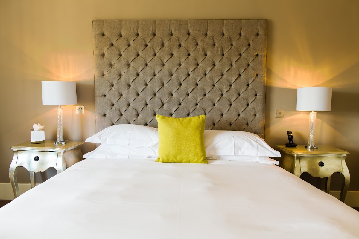 The Grosvenor Arms — interior and exterior view 2