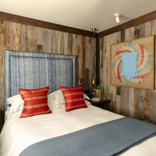 The Gallivant — interior and exterior view 4