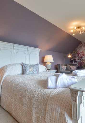 Dungallan Country House — interior and exterior view 10