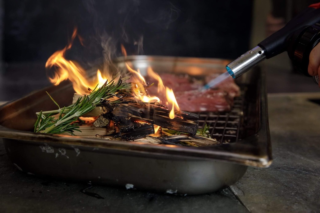 Kinloch Lodge Hotel and Restaurant — interior and exterior view 6