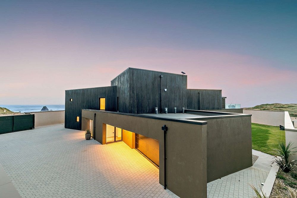 Gaia — interior and exterior view 11