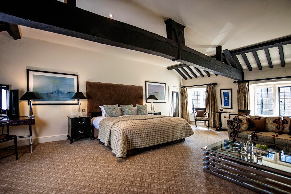 The Slaughters Manor House — interior and exterior view 6