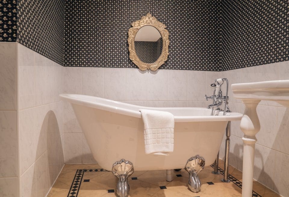 The Ollerod — interior and exterior view 48