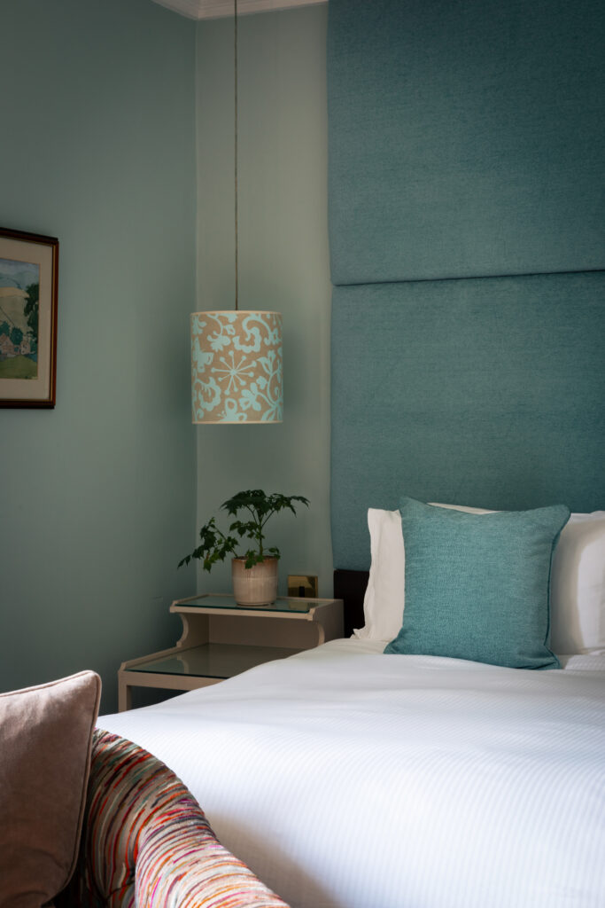 The Devonshire Arms — interior and exterior view 17