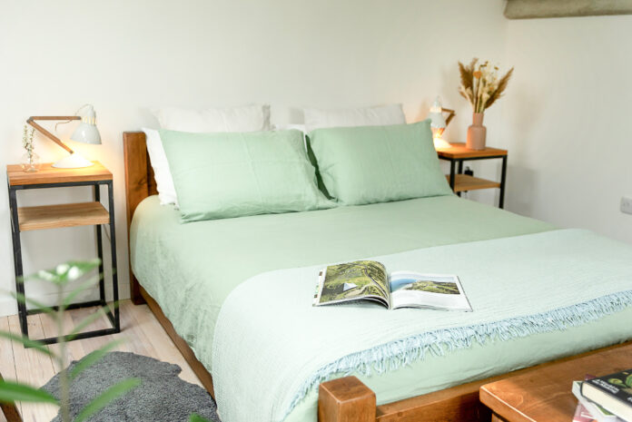 The Granary Barn — interior and exterior view 14