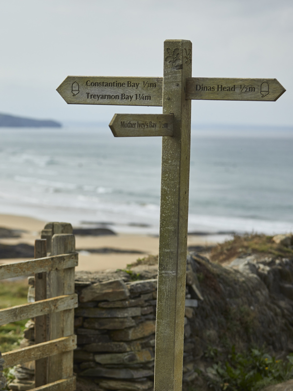 The Pig at Harlyn Bay — interior and exterior view 12