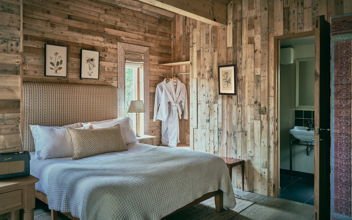 Wildhive Callow Hall — interior and exterior view 2