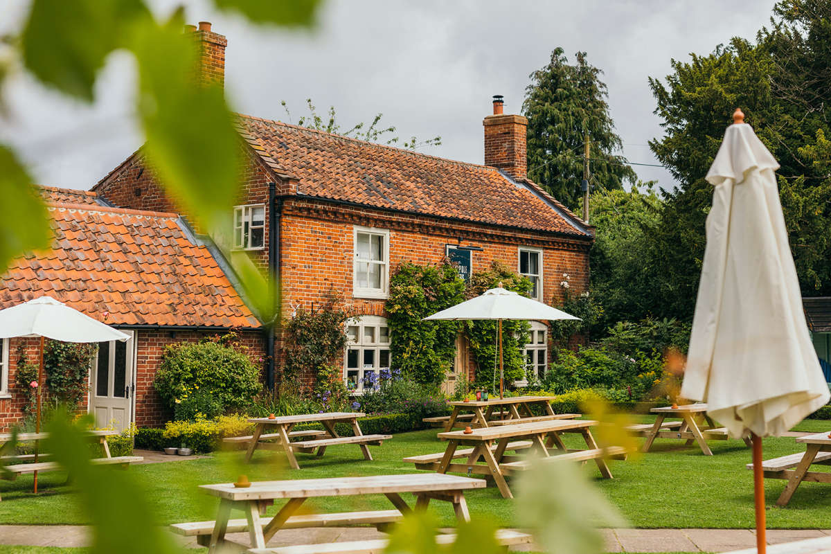 Walpole Arms — interior and exterior view 8