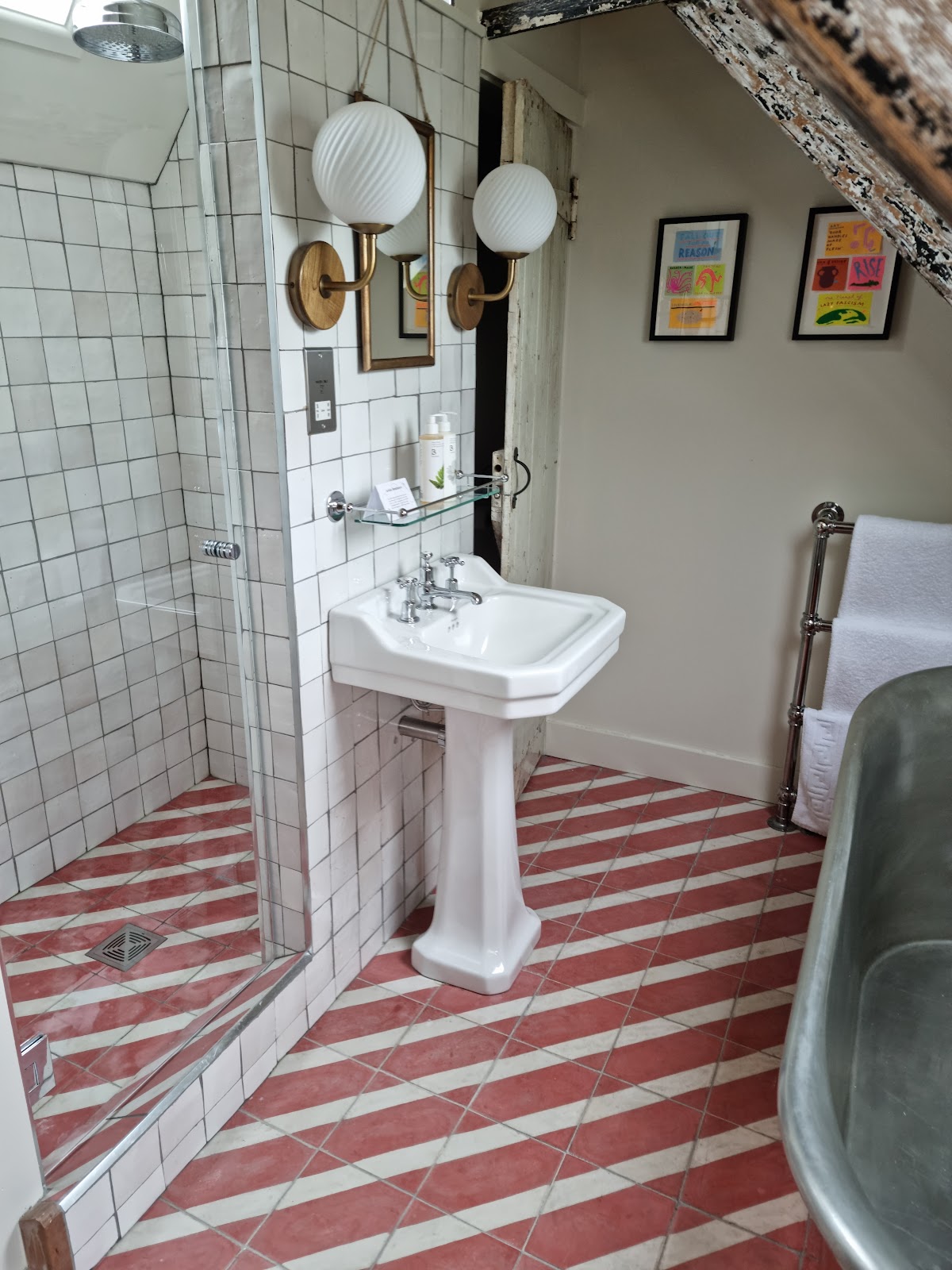 Artist Residence Cornwall — interior and exterior view 3