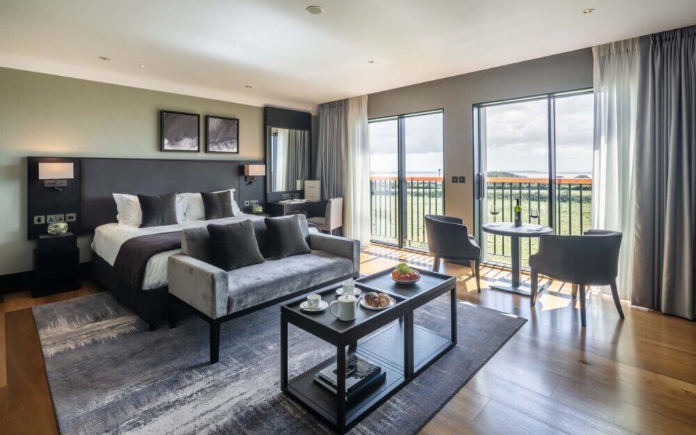 Twr y Felin Hotel — interior and exterior view 5