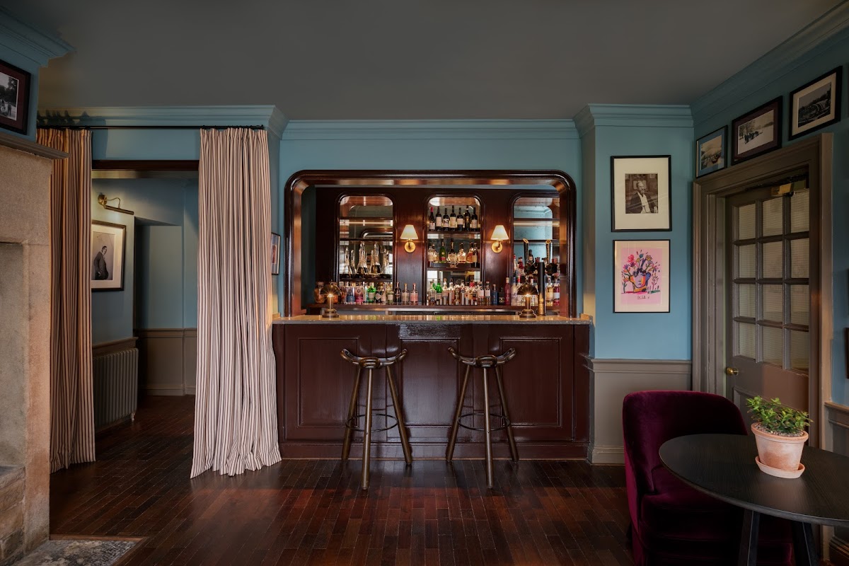 The Cavendish — interior and exterior view 5