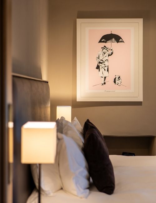 Roch Castle Hotel — interior and exterior view 11