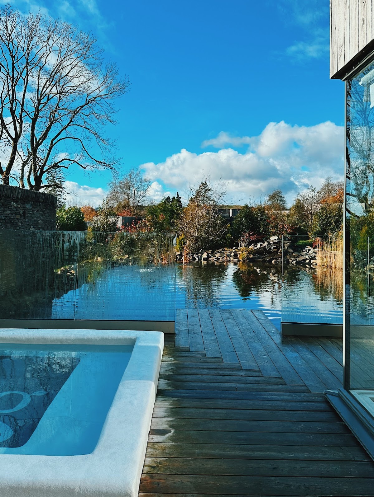 Gilpin Hotel & Lake House — interior and exterior view 3