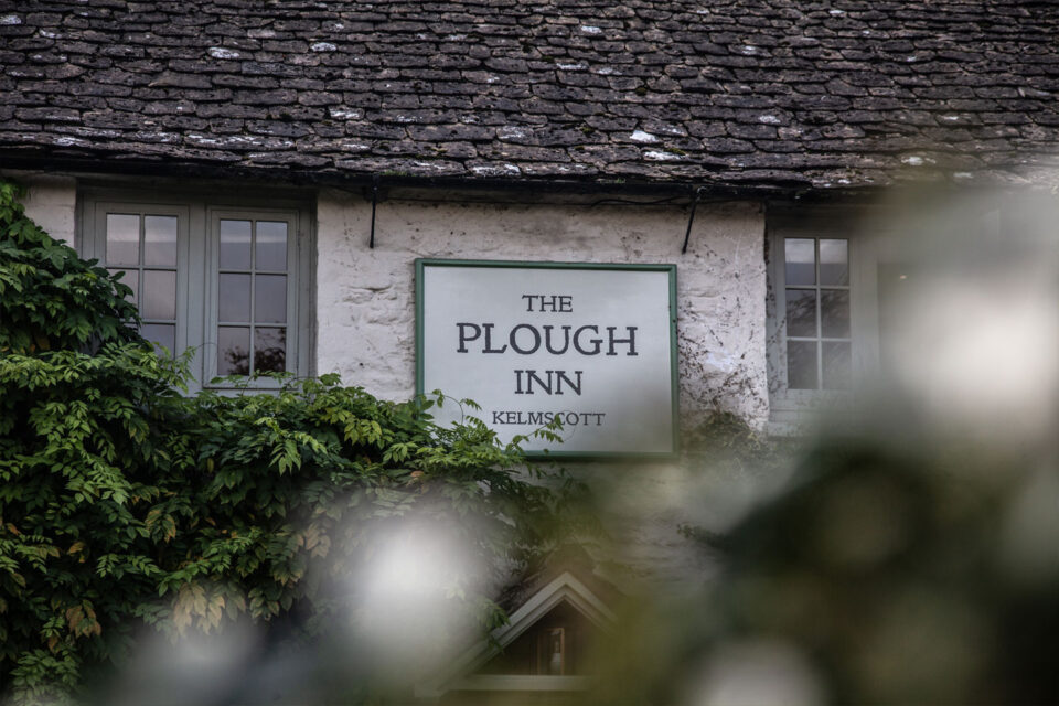 The Plough at Kelmscott — interior and exterior view 10