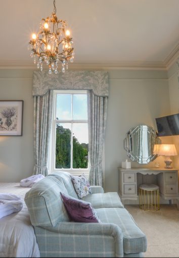 Dungallan Country House — interior and exterior view 11