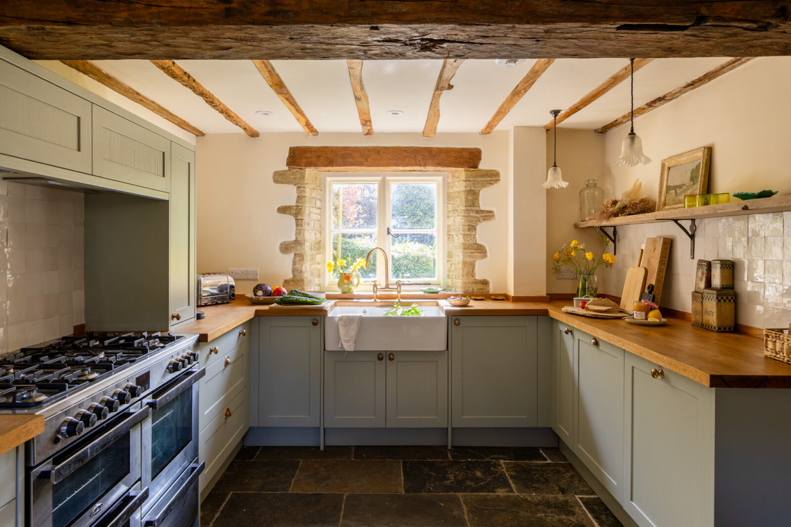 Mollie's Cottage — interior and exterior view 62