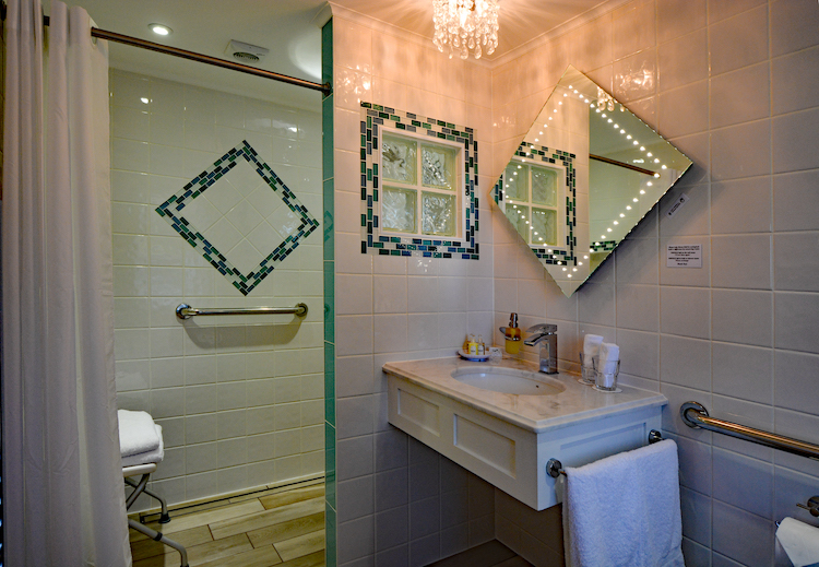 Haven Hall Hotel — interior and exterior view 4