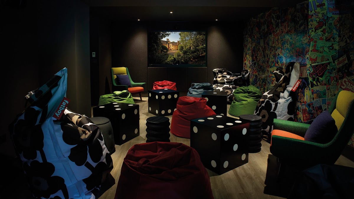 Foxhill Manor — interior and exterior view 5