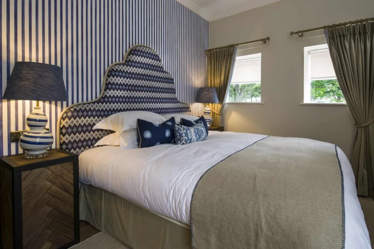 Beadnell Towers & Kitchen — interior and exterior view 22