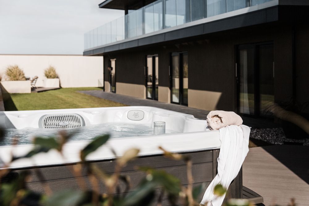 Gaia — interior and exterior view 37