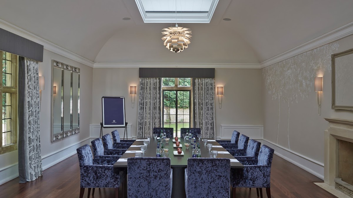 Foxhill Manor — interior and exterior view 4