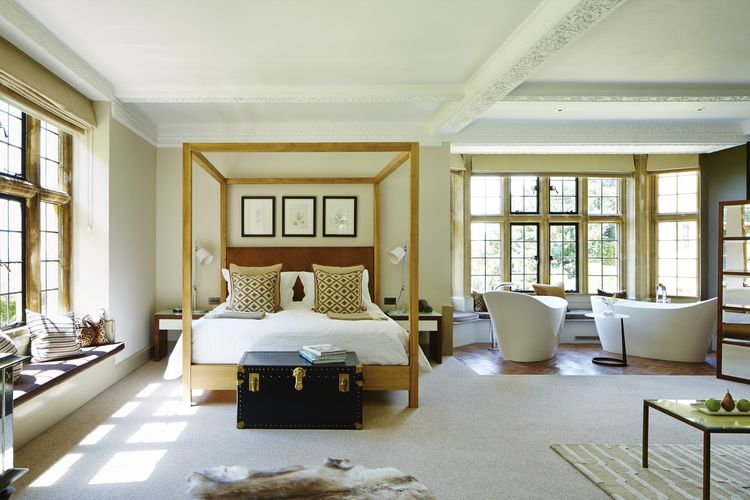 Foxhill Manor — interior and exterior view 11