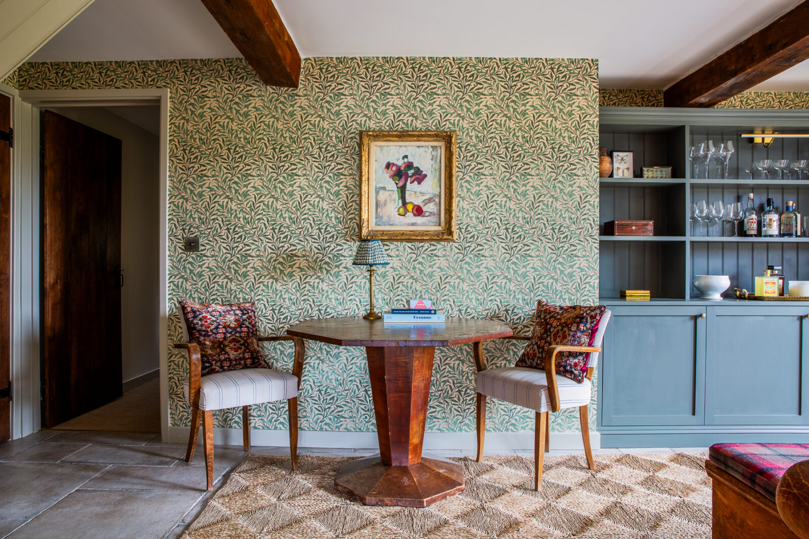 Todthatch — interior and exterior view 8