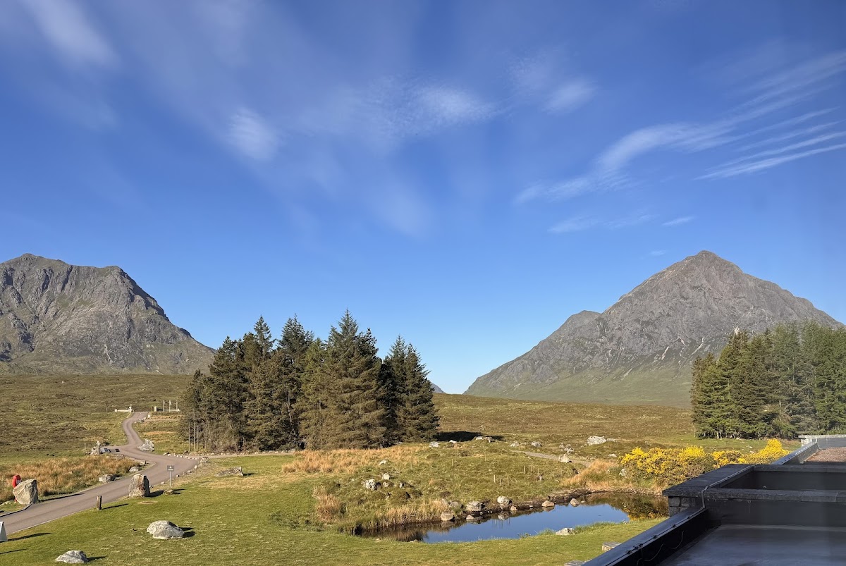 Kingshouse Hotel — interior and exterior view 5