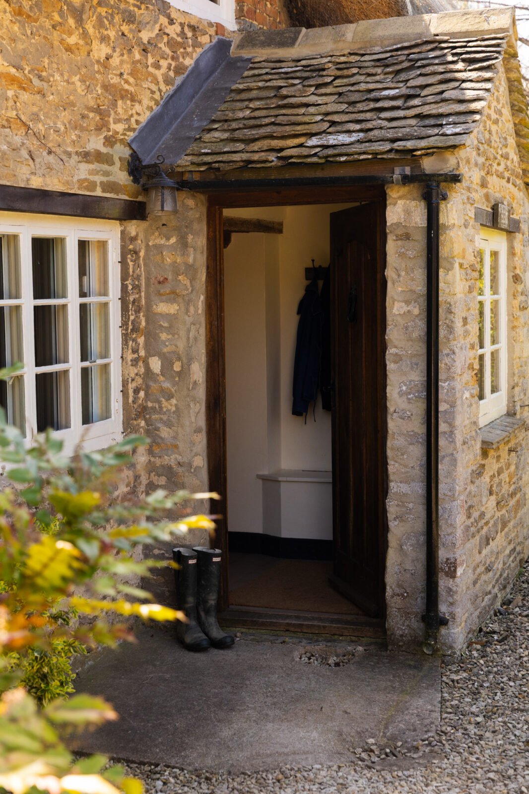 Mollie's Cottage — interior and exterior view 68