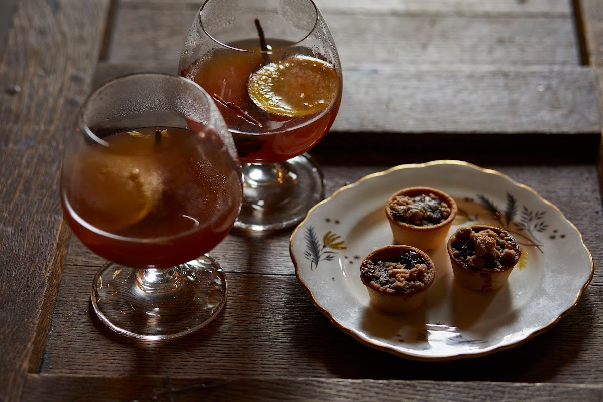 The Pig near Bath — interior and exterior view 5