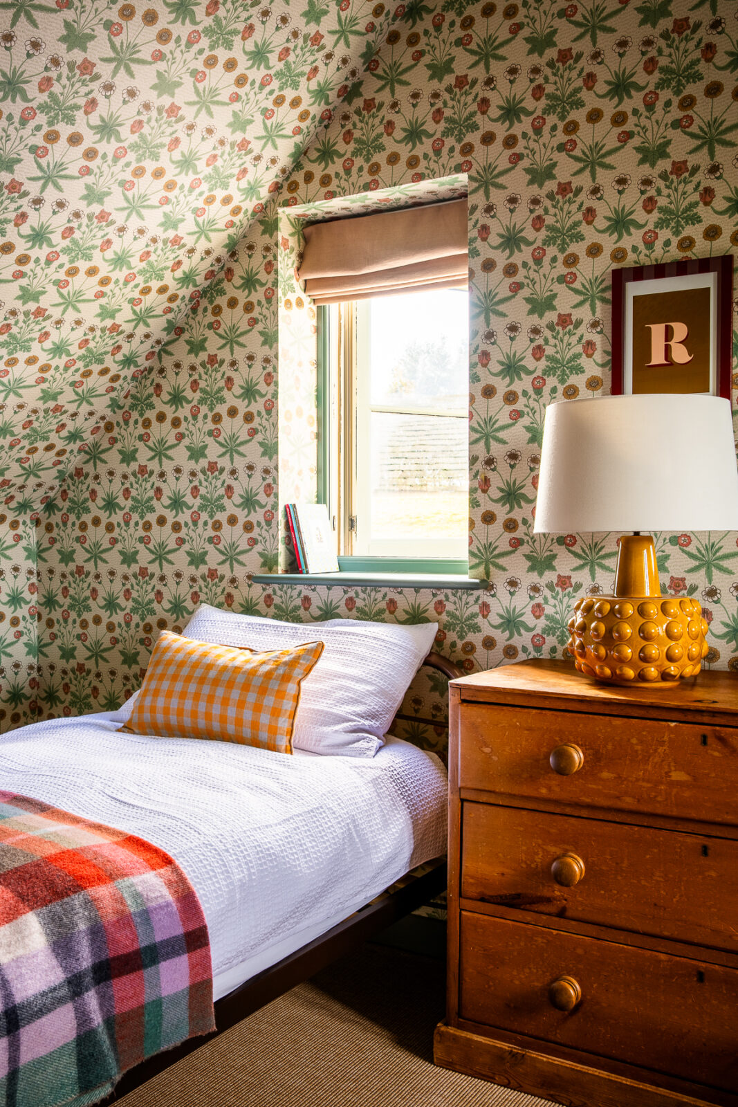 Todthatch — interior and exterior view 9