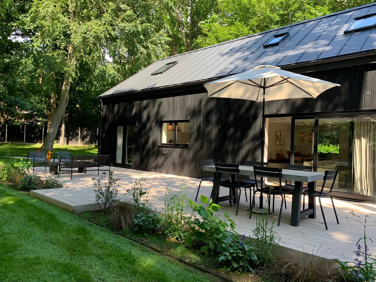 Blackwood Norfolk — interior and exterior view 4