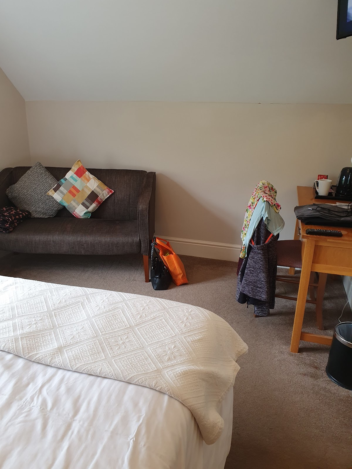 The Cliffe at Dinham — interior and exterior view 6