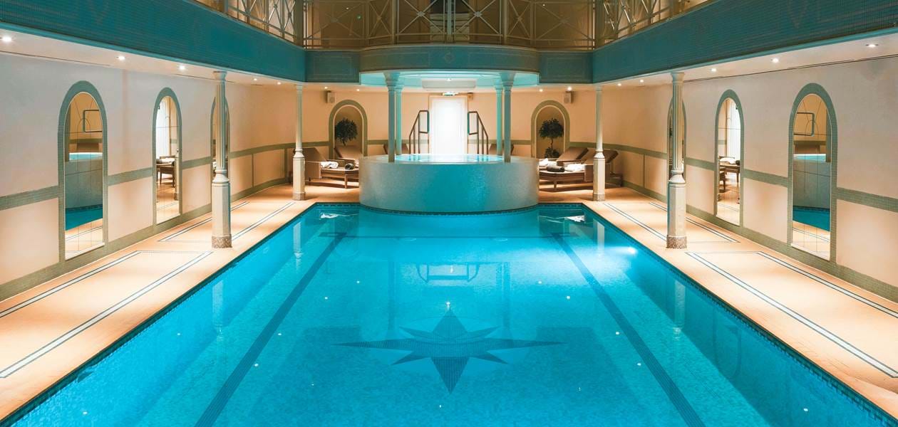 The Lygon Arms Hotel — interior and exterior view 20