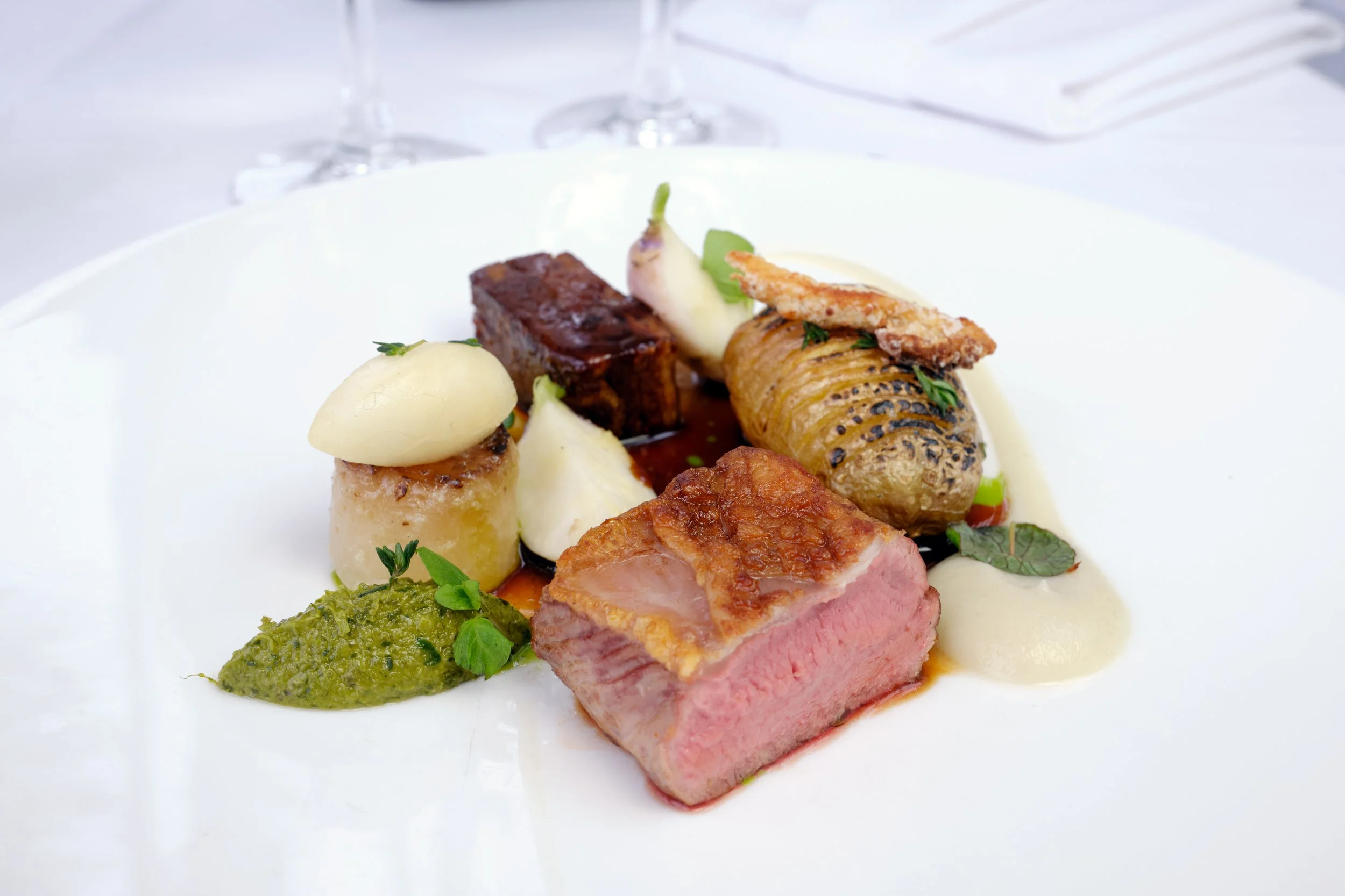 Losehill House Hotel & Spa — interior and exterior view 31