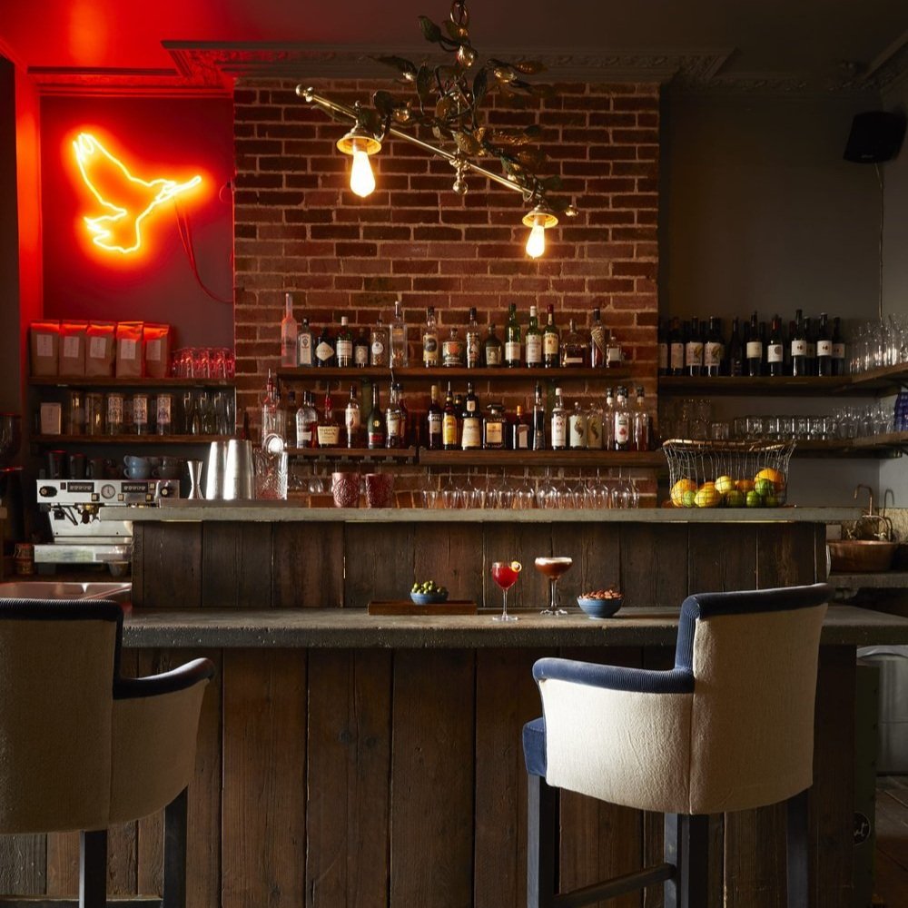 Artist Residence Brighton — interior and exterior view 9