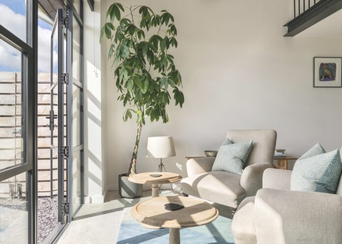 The Granary Barn — interior and exterior view 37