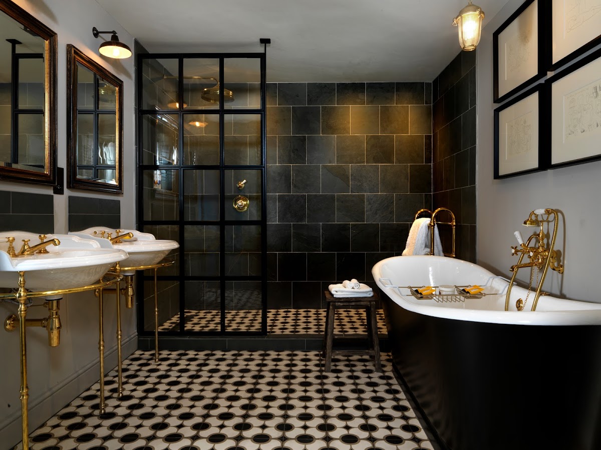 No. 131 — interior and exterior view 3