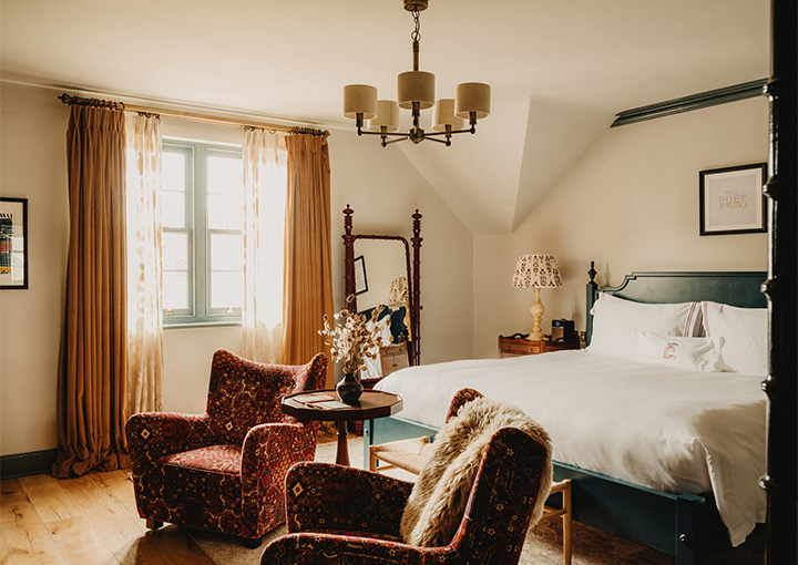 Estelle Manor — interior and exterior view 13