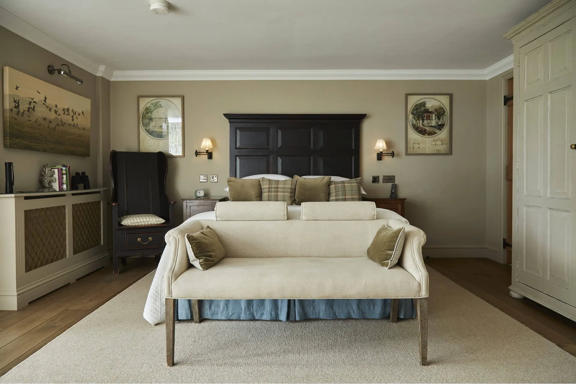 Magazine Wood — interior and exterior view 15