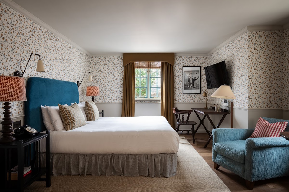 The Cavendish — interior and exterior view 2