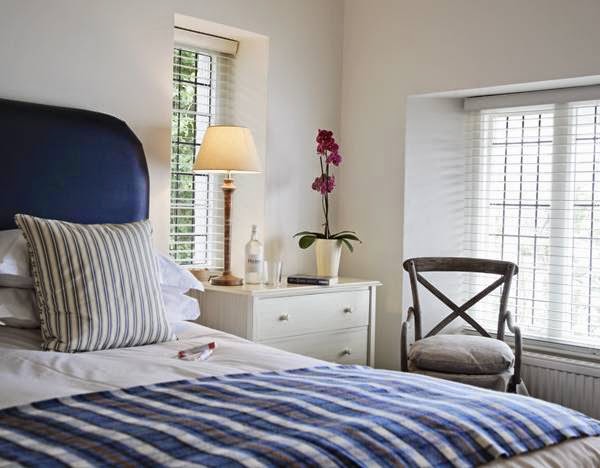 Cary Arms & Spa — interior and exterior view 2