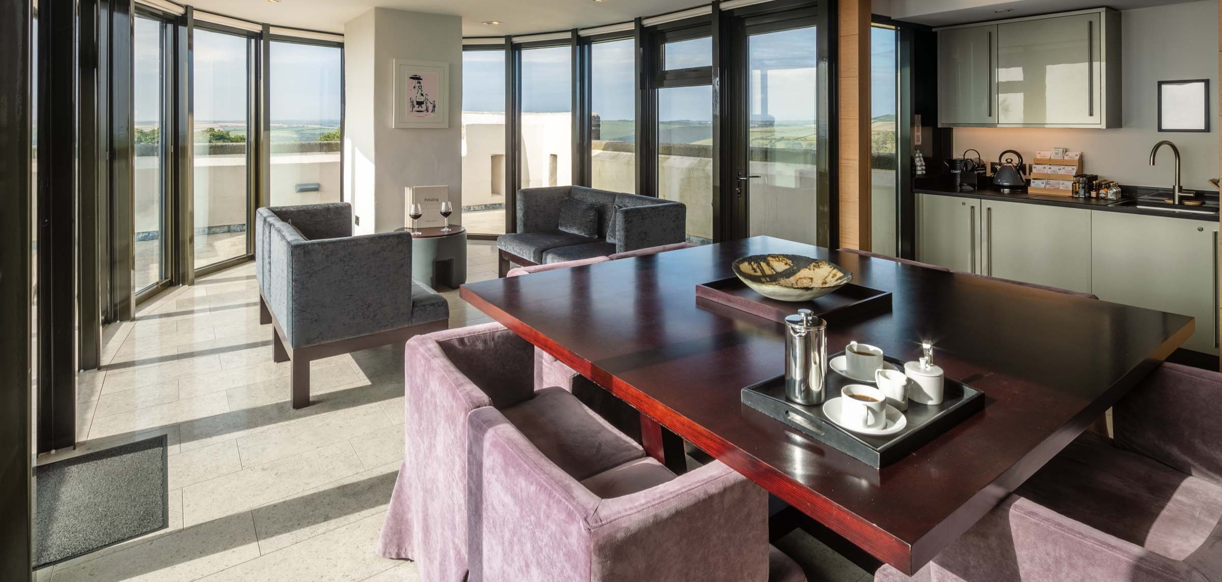 Roch Castle Hotel — interior and exterior view 26