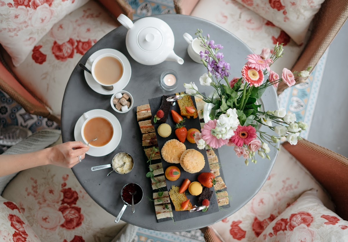 Penally Abbey Hotel & Restaurant — interior and exterior view 5