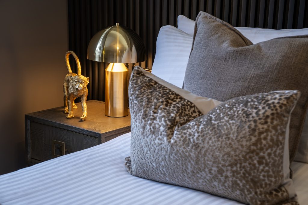 Derwent Manor Boutique Hotel — interior and exterior view 14