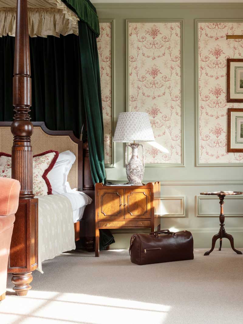 Gleneagles — interior and exterior view 7